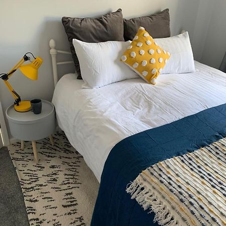 The Hideaway, Calm, Cozy, Dog Friendly Retreat Apartment Cheltenham Luaran gambar