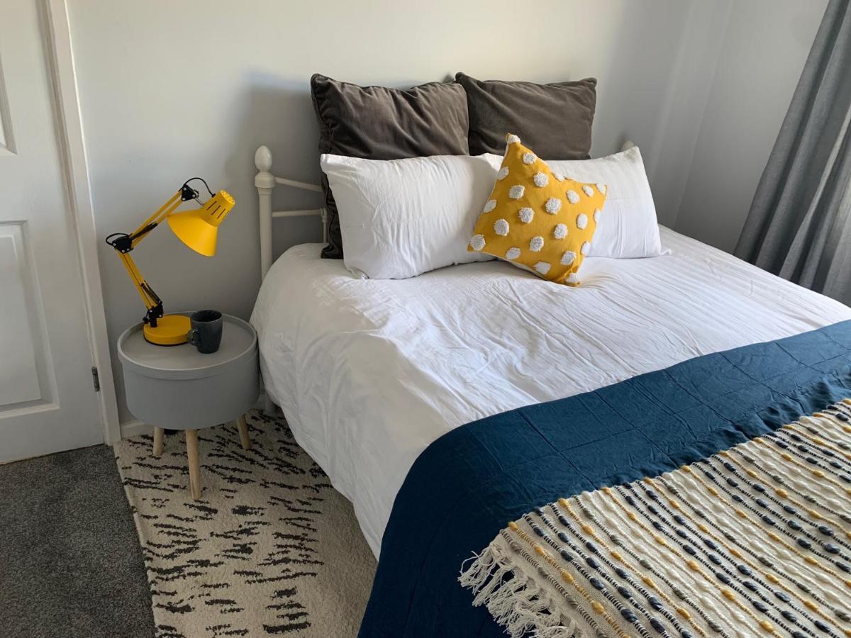 The Hideaway, Calm, Cozy, Dog Friendly Retreat Apartment Cheltenham Luaran gambar